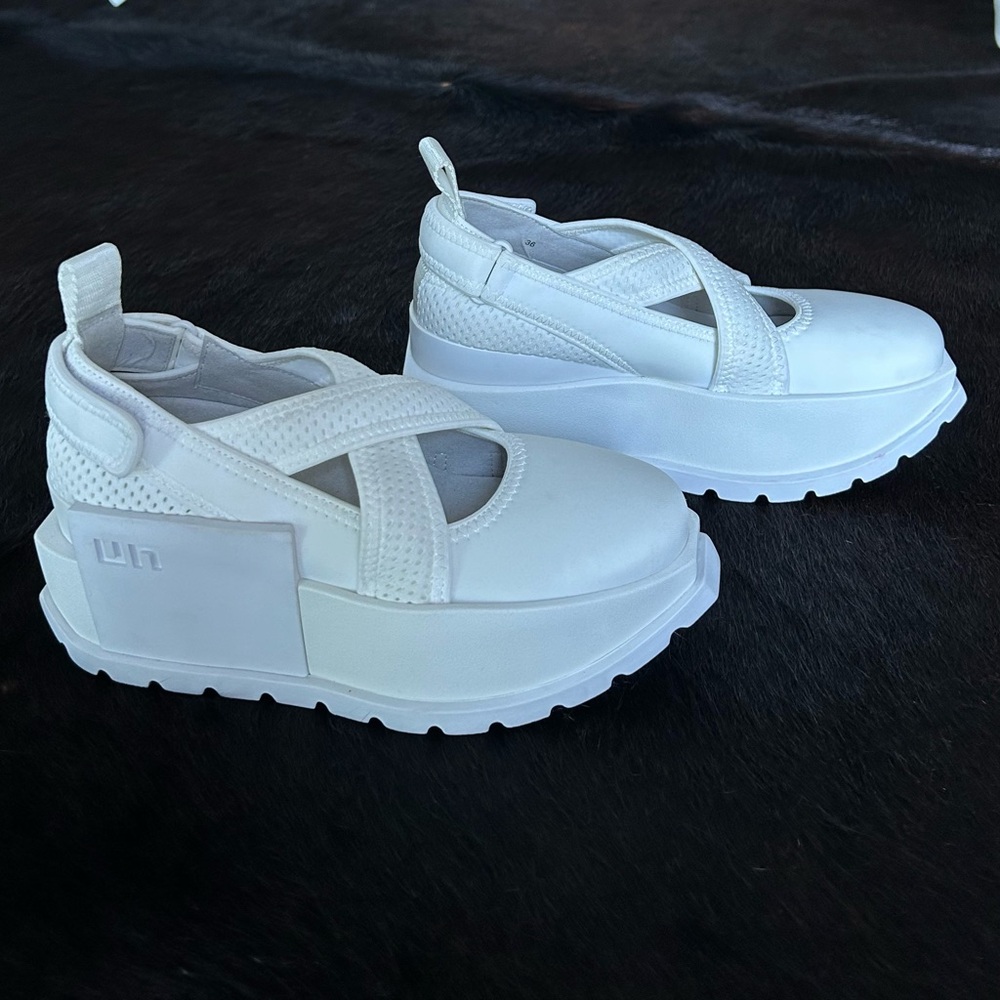 NEW  UNITED NUDE  White Women Shoes Size 36